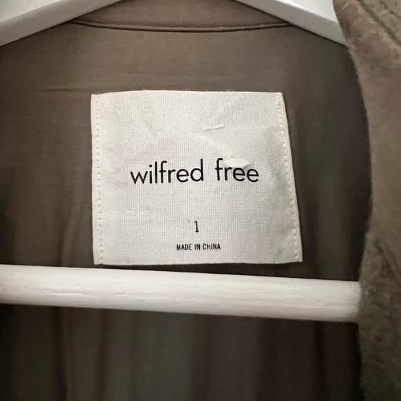 Wilfred Free Merino Wool Shirt Jacket - Picture 3 of 5